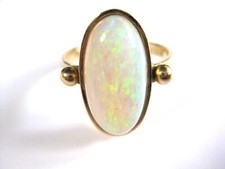 Ring gold 585 with opal, 5.4 g