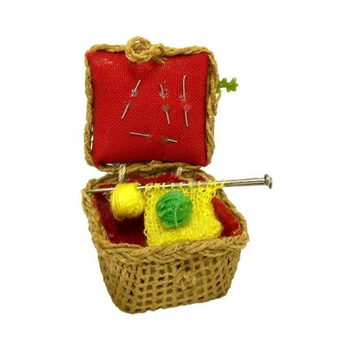 Dolls house wicker - dolls,
