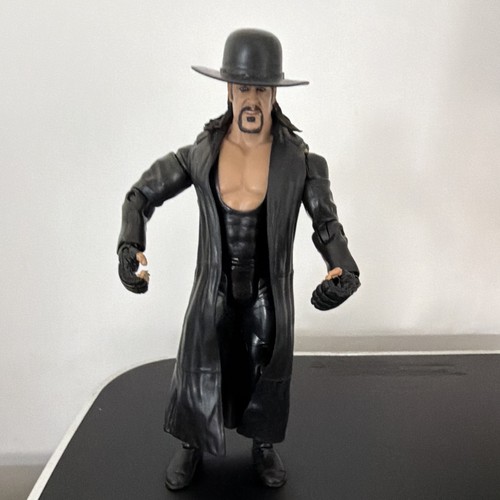 Undertaker wwe action figure - undertaker,