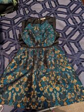 Oasis dress embroidered size