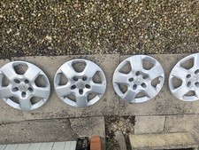 Vivaro Wheel Trims set of 4