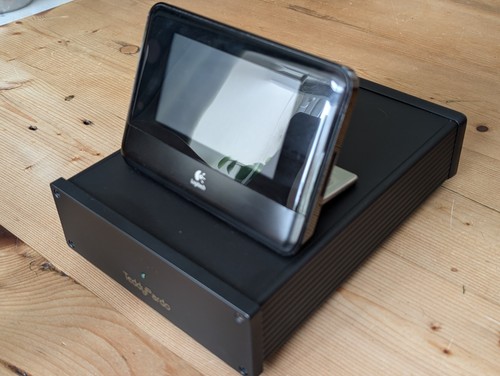 Logitech squeezebox touch - logitech,