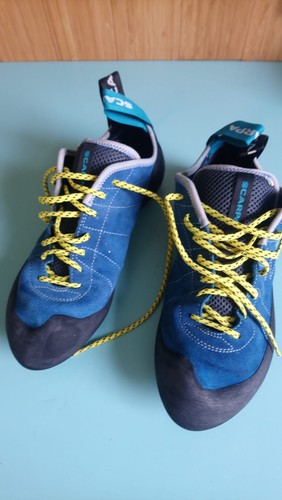Climbing shoes scarpa - climbing,