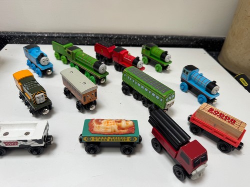 Bundle thomas sodar - , x