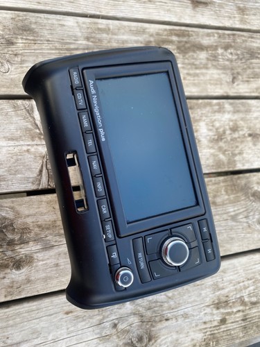 Audi radio sat nav unit - unit, tt