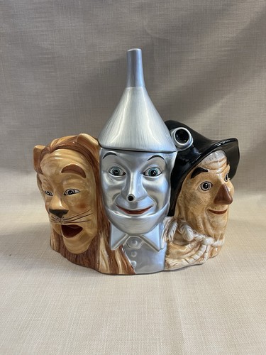 Vintage 1997 wizard oz - vintage,