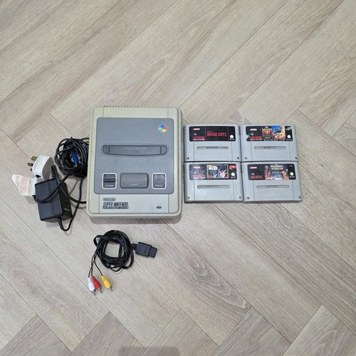Super nintendo console - super,