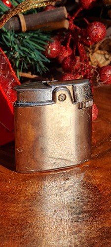 Gold plated ronson - milady, gas