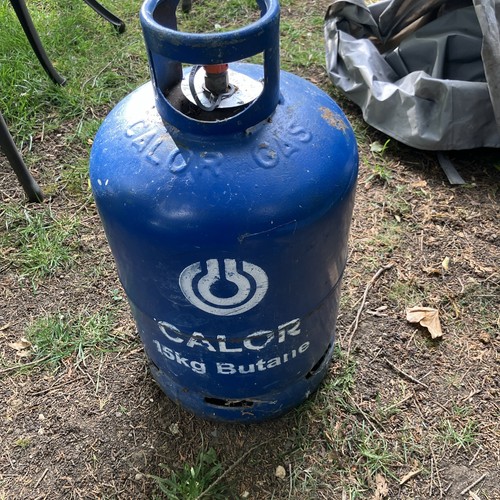 About half full - full, calor
