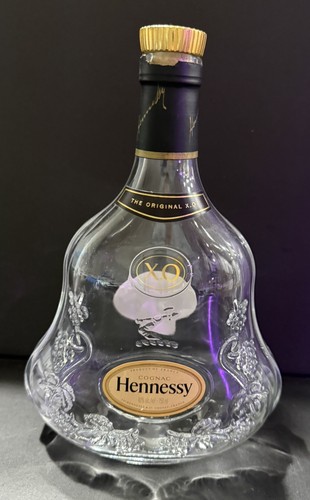 Empty hennessy cognac - empty,