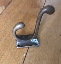 Brass Hat & Coat Hook Peg Wall
