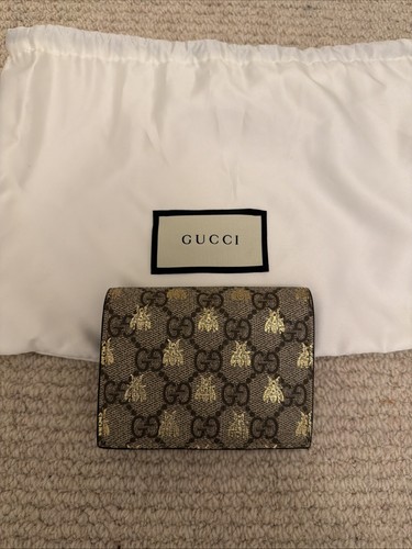 Gucci supreme bee print - bee,