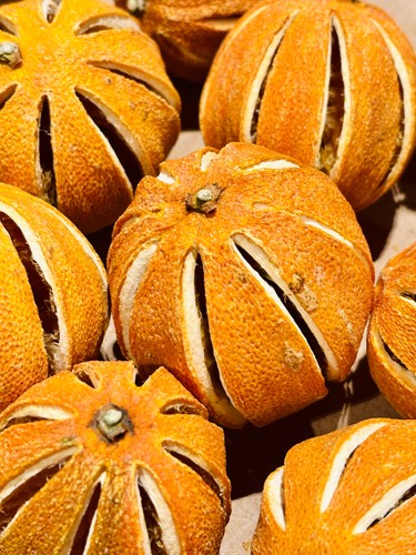 Dried premium whole oranges - dried, oranges–