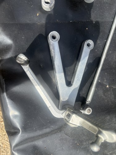 Yamaha 4xv rear sets - r1,