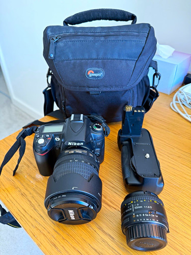 Nikon d90 3mp - nikon,