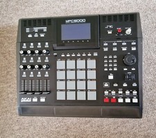 AKAI MPC5000 MPC 5000 Drum Pads Sampler