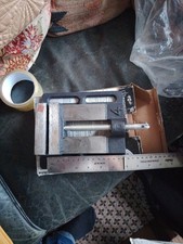 Magnusson drill press vice Used 4.5 Inches, 11cm Press Area