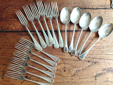 Arthur Price & Co Silver Plate EPNS 23 piece Cutlery Canteen UK  Light Use