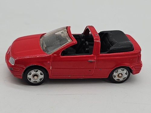 Maisto 1999 golf - maisto, gti