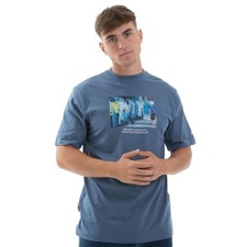 Peaceful Hooligan Stand Off