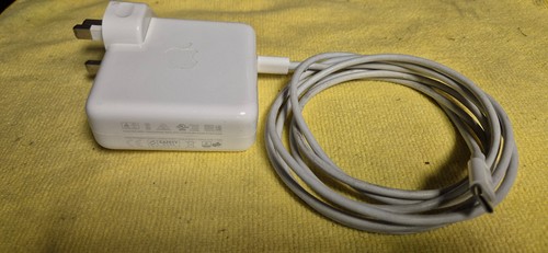 Apple a1947 61w - apple, type-c