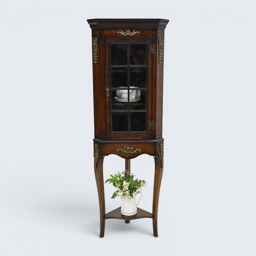 18th century style corner - 18th,
