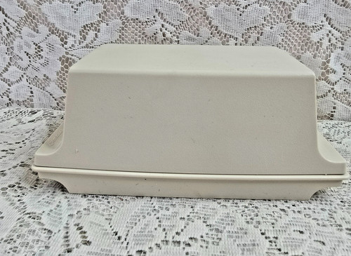 Vintage tupperware butter dish - butter,