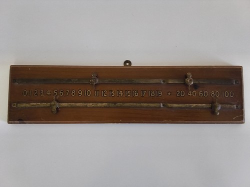 Vintage snooker scoreboard - vintage,