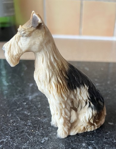 Airedale figurine - airedale,