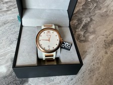 le vian ceramic watch with diamonds