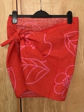 BNIP New Woman Red & Pink Floral Short Lightweight 100% Cotton Beach/Pool Sarong