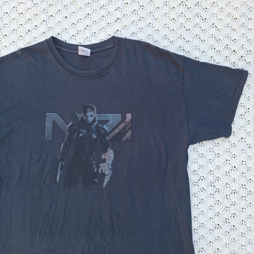 Vtg mass effect commander - effect,