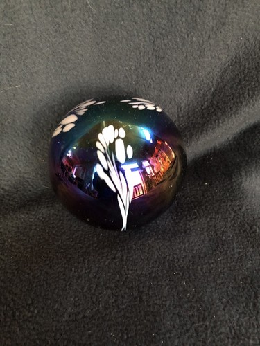 The glass eye 1985 - glass,