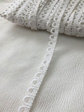Ivory Bridal Lace Loop Trim -