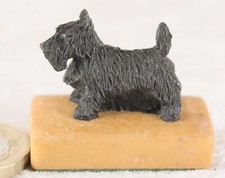 Scottish Terrier small ornament 1 inch unbranded pedigree dog