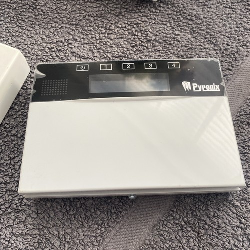 Pyronix speech dialer - v2,