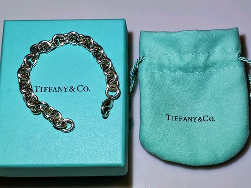 Tiffany 8mm links - co.,