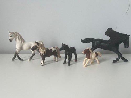 Schleich horse collection - horse,