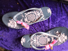 Juicy Couture sandals size 5