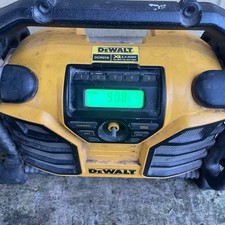 DEWALT DCR017 FM/DAB JOB SITE