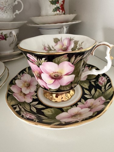 Royal albert cup - albert, and