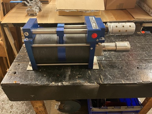 Air operated hydrostatic high