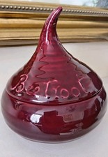 Vintage Beetroot Jar/pot. Tip Of The Lid Has Been Glued Back. 14cm Diameter.