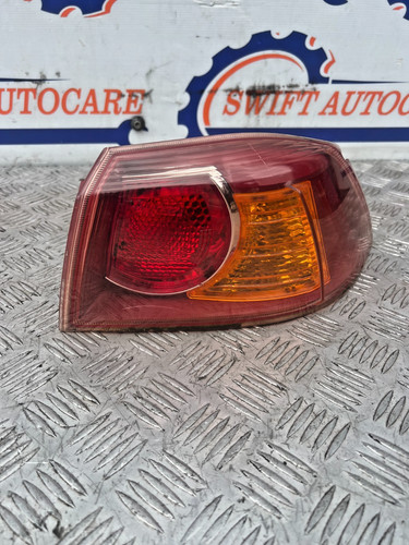Mitsubishi lancer rear right - lancer,