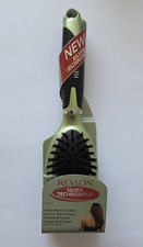 VINTAGE REVLON SILVER TECHNOLOGY HAIR BRUSH – BRAND NEW