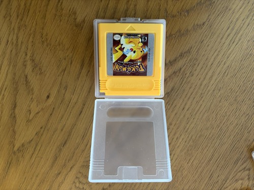 Pokémon yellow version - yellow,