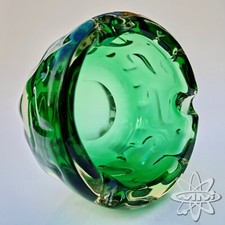 PAVEL HLAVA CRYSTALEX VINTAGE CZECH ART GLASS ASHTRAY BOWL - GREEN - 11.5cm (02)