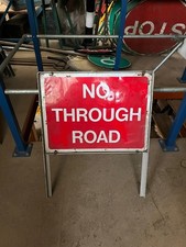NO THROUGH ROAD  Safety Site
