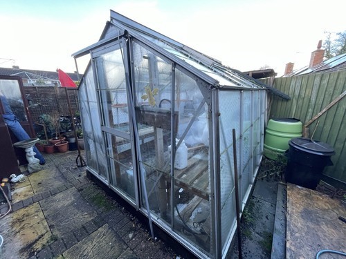 Aluminium glass - x,