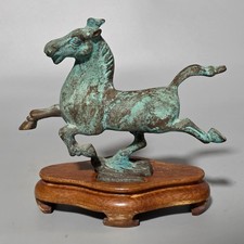 BRONZE Flying Horse of Gansu